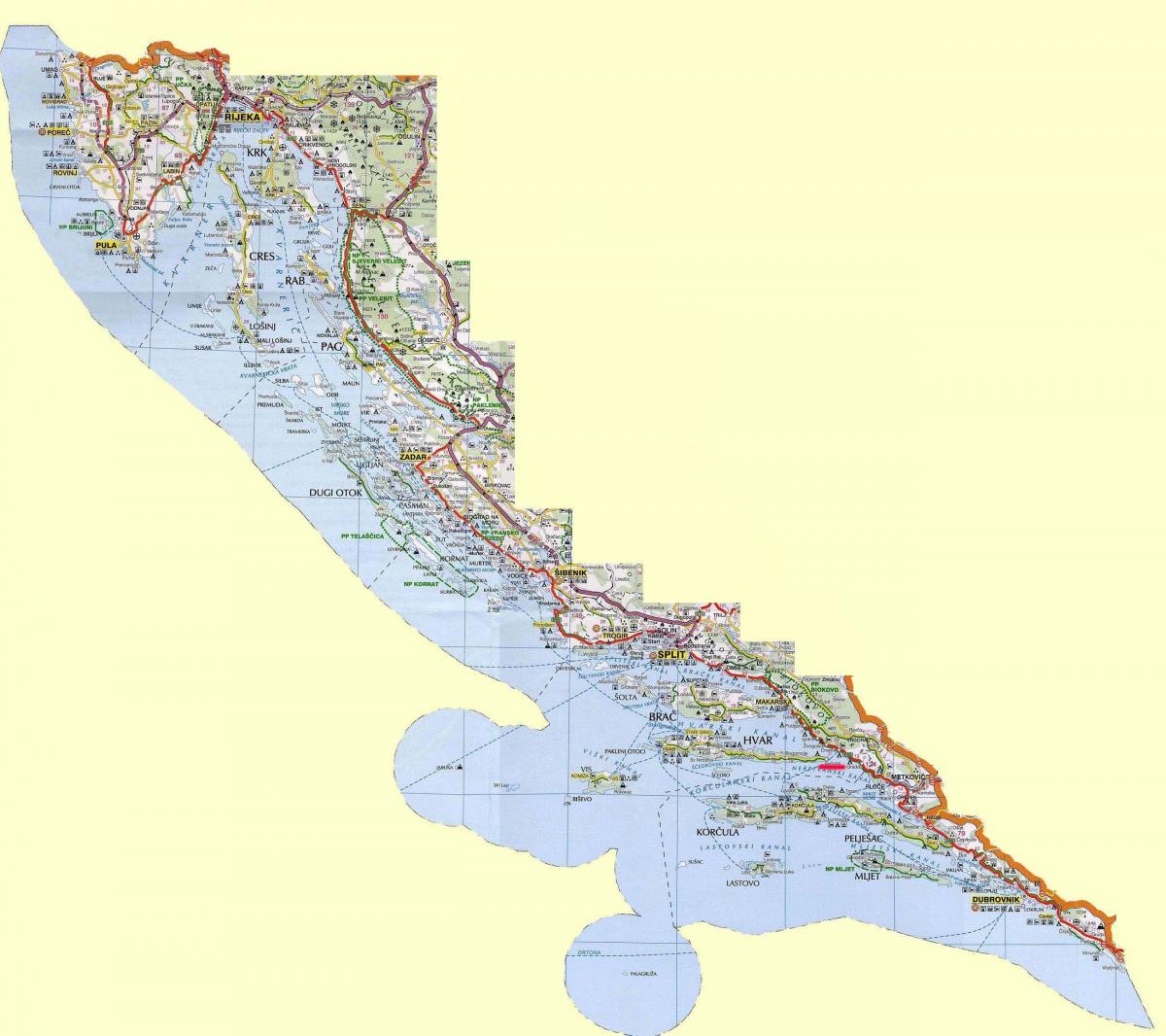 地図のクロアチアの海岸と島